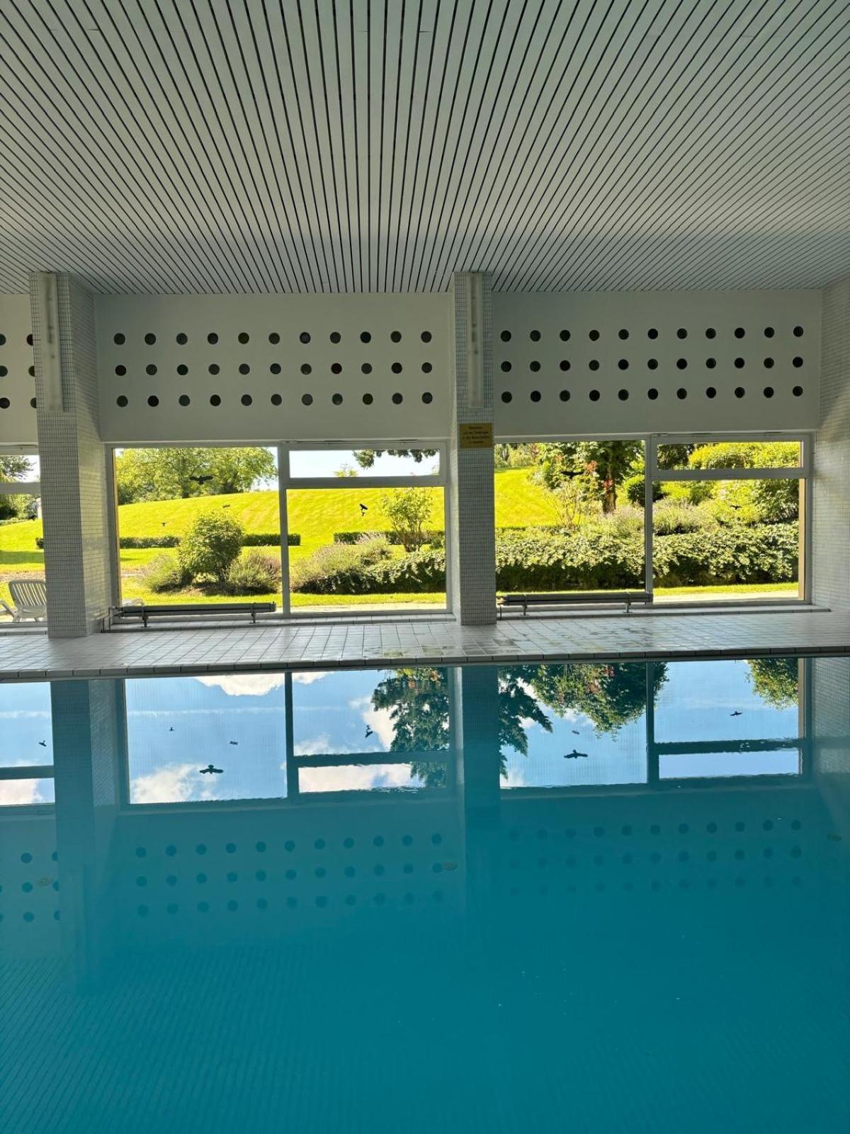 Appartement Mit Berg- Und Seesicht